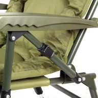 Carp Academy Giant Camo fotel